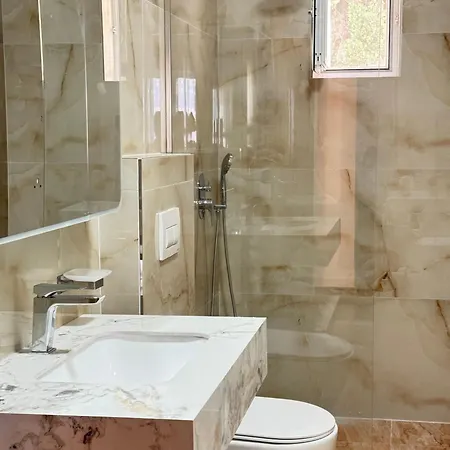 Apartment Beachfront