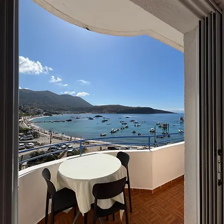 Beachfront Apartment *