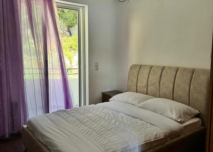 Beachfront Appartamento *