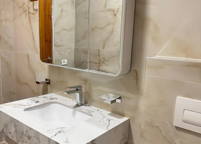 Beachfront Daire Himarë