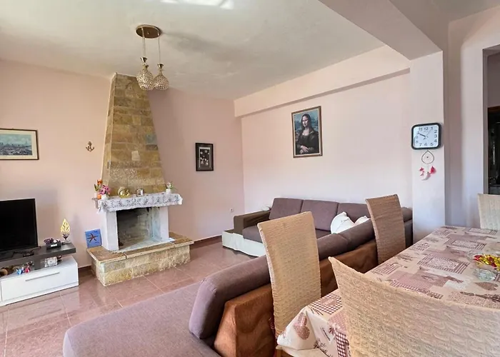 Beachfront Daire Himarë