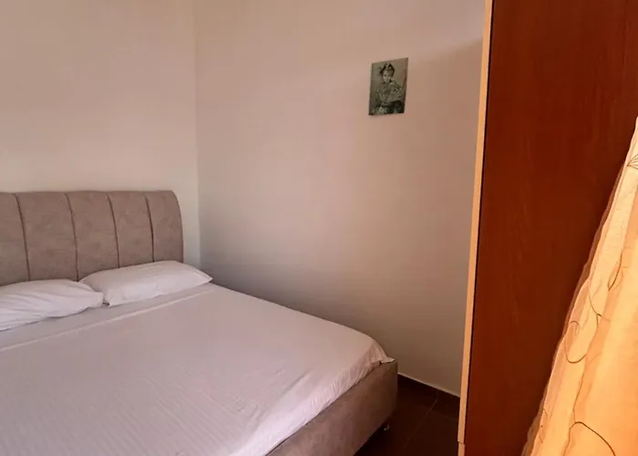 Daire Beachfront Himarë