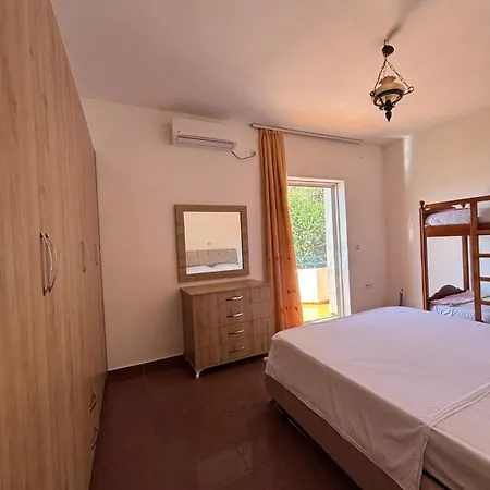 Apartment Beachfront